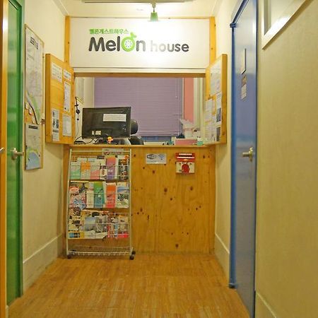 בוסאן Melon Guesthouse מראה חיצוני תמונה