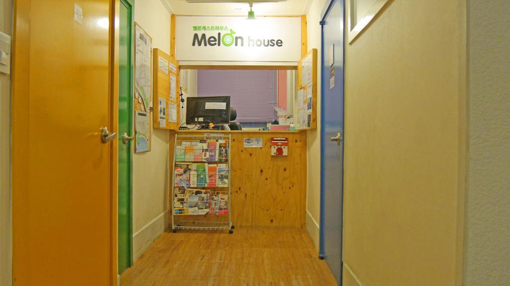 בוסאן Melon Guesthouse מראה חיצוני תמונה